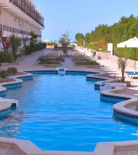 Üdülőközpont Fox El Gouna *